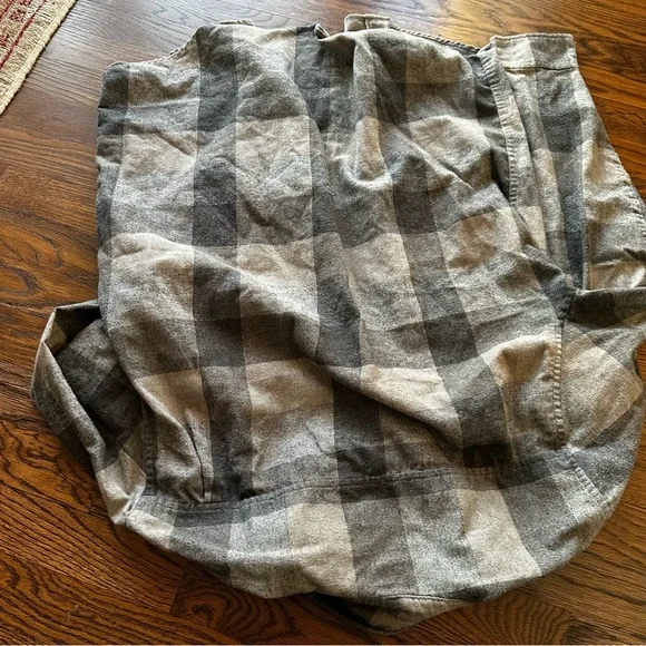 Weatherproof Vintage grey plaid long sleeve flannel button down shirt - Picture 12 of 14